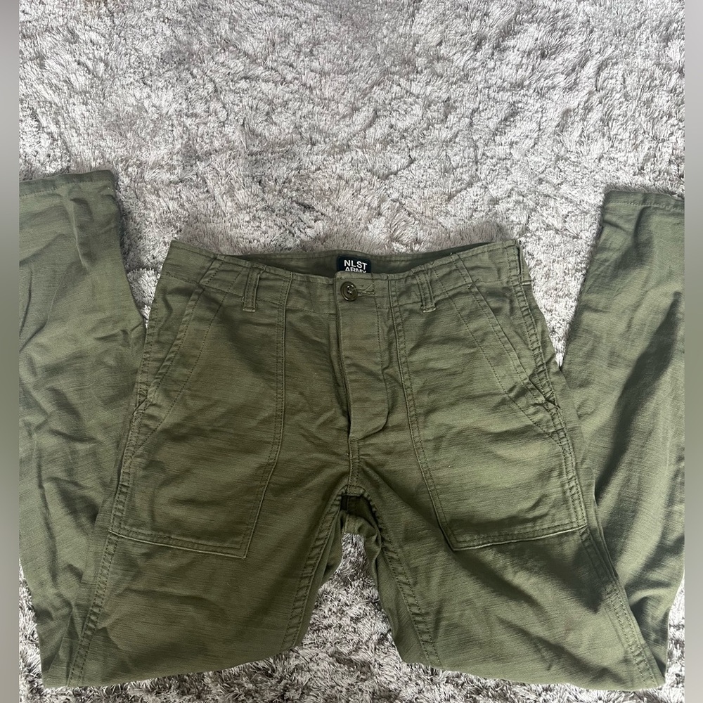 NLST Women’s Skinny Cargo Pants in Olive